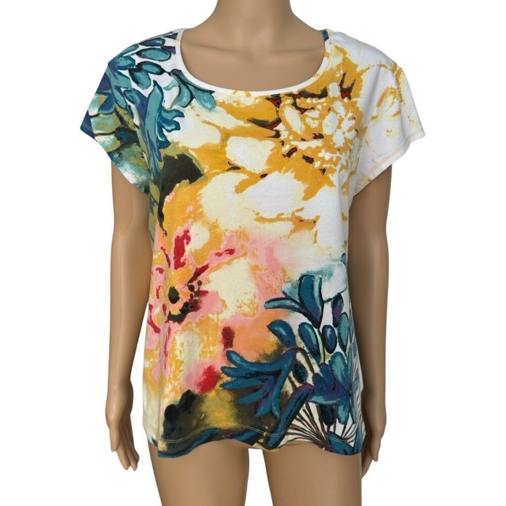Chico's Multicolor Floral Short Sleeve Tee
